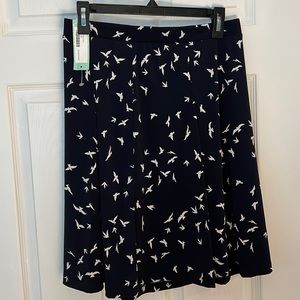 Navy Willet knit skirt with white bird print